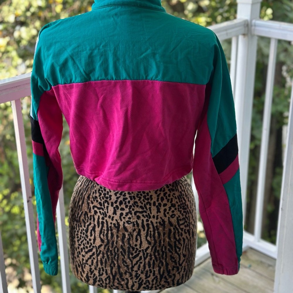 Adidas Teal and Pink Cropped Sweatshirt - Picture 9 of 10